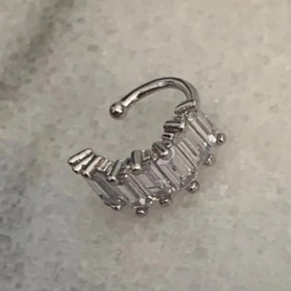New Drop! Sterling Silver Thick Crystal Ear Cuff Earring Brand New - Picture 3 of 5